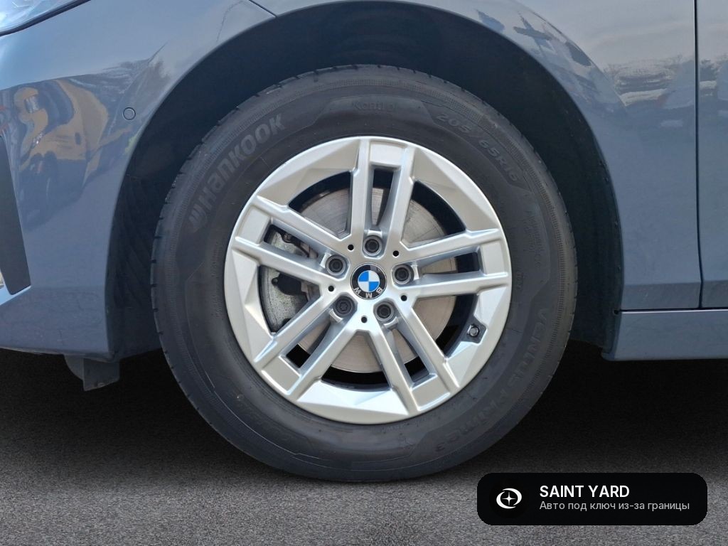 BMW 220i Active Tourer — фото 7