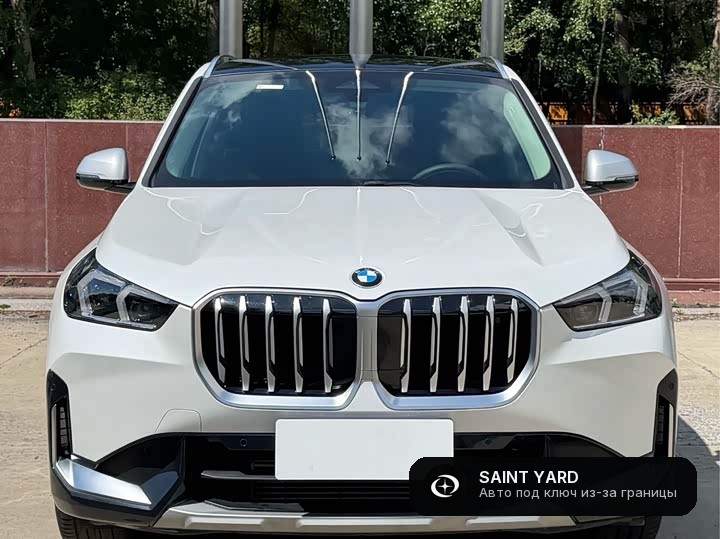 BMW X1 sDrive20Li — фото 2