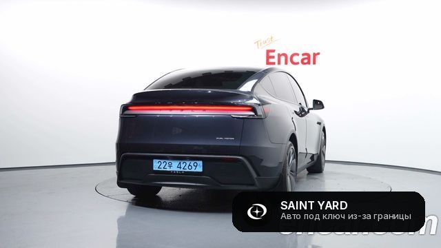 Tesla Model Y Long Range AWD — фото 4