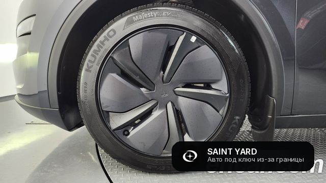 Tesla Model Y Long Range AWD — фото 5