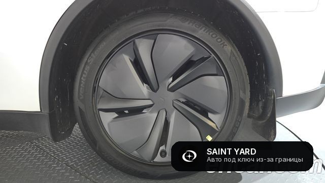 Tesla Model Y Long Range AWD — фото 6