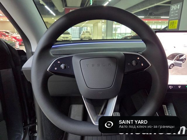 Tesla Model Y Long Range Launch Edition AWD — фото 10