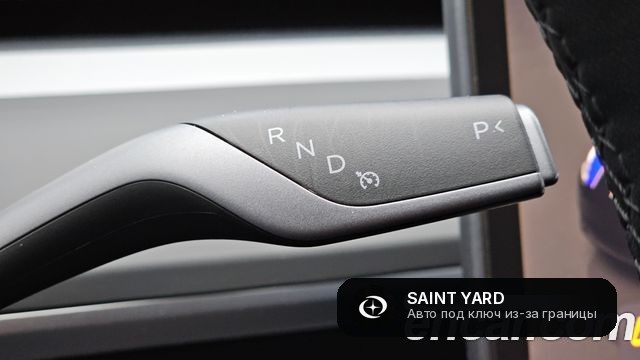 Tesla Model Y RWD — фото 12