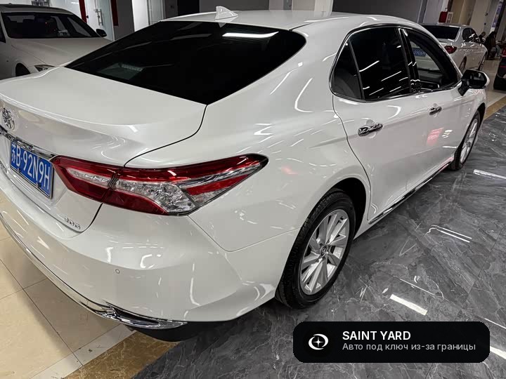 Toyota Camry 2.0G — фото 4