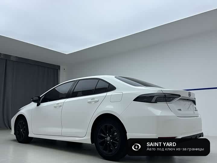 Toyota Corolla TNGA 1.5L CVT GR SPORT — фото 4