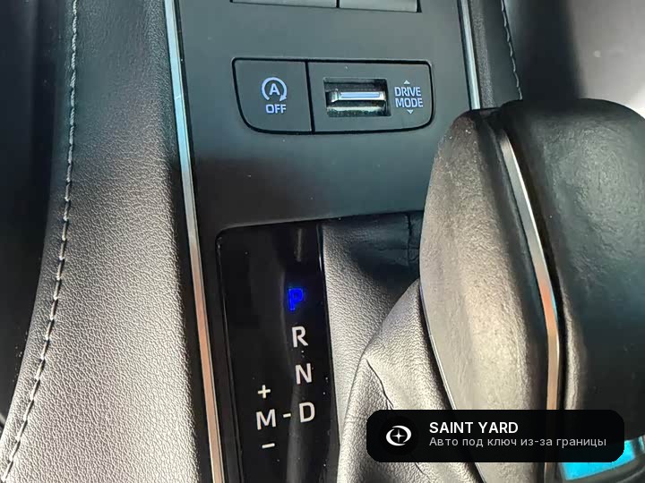 Toyota Harrier — фото 12