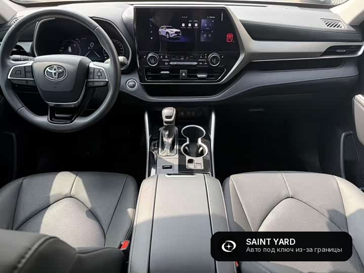 Toyota Highlander 2.5L — фото 10