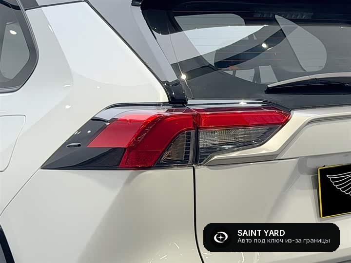 Toyota RAV4 2.0L CVT Plus — фото 5