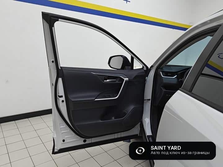 Toyota RAV4 2.0L CVT Plus — фото 7